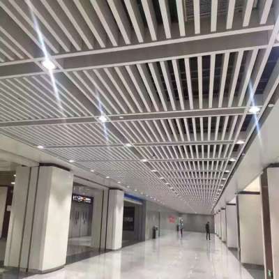 Manufacture of decorative metal U shaped aluminum baffle ceiling tiles